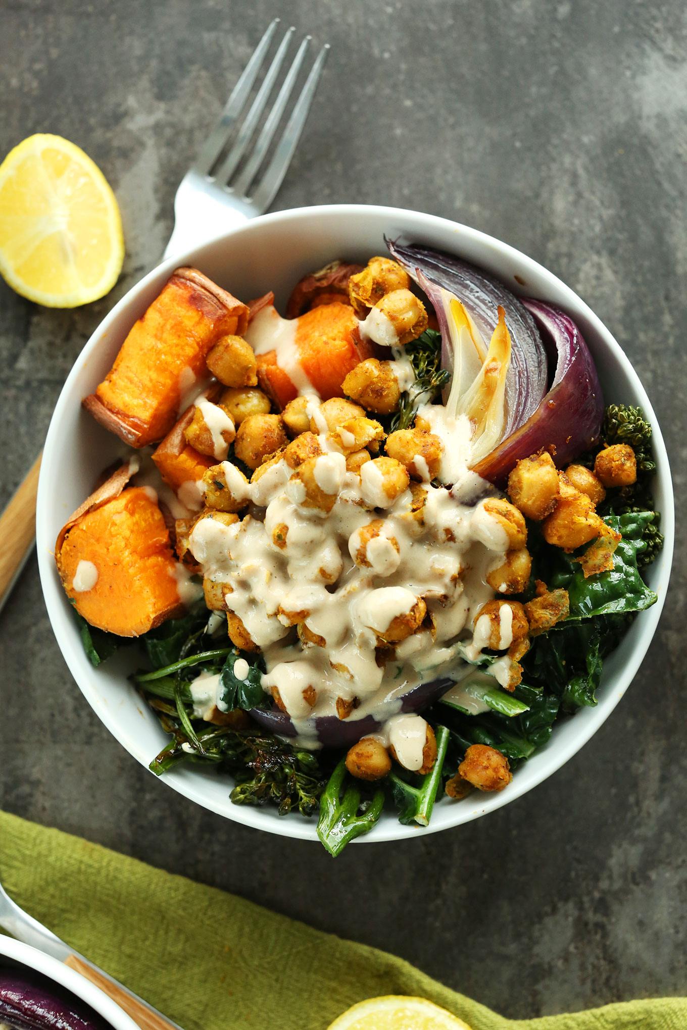 30-minute-CHICKPEA-Sweet-Potato-BUDDHA-Bowls-A-complete-meal-packed-with-protein-fiber-and-healthy-fats-with-a-STELLAR-Tahini-Lemon-Maple-Sauce-vegan-glutenfree-healthy