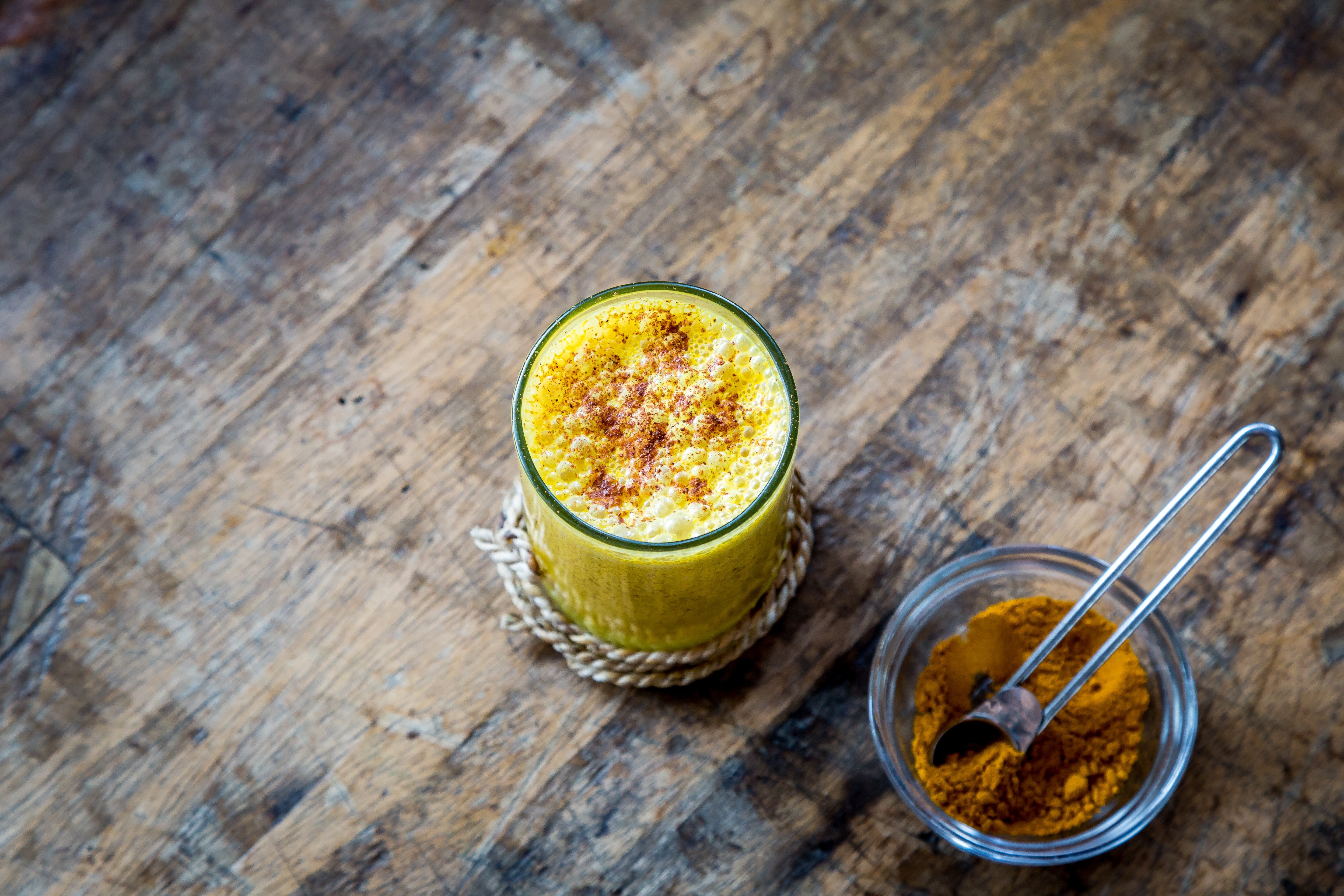 This Is What Happens When You Start Drinking Turmeric Milk