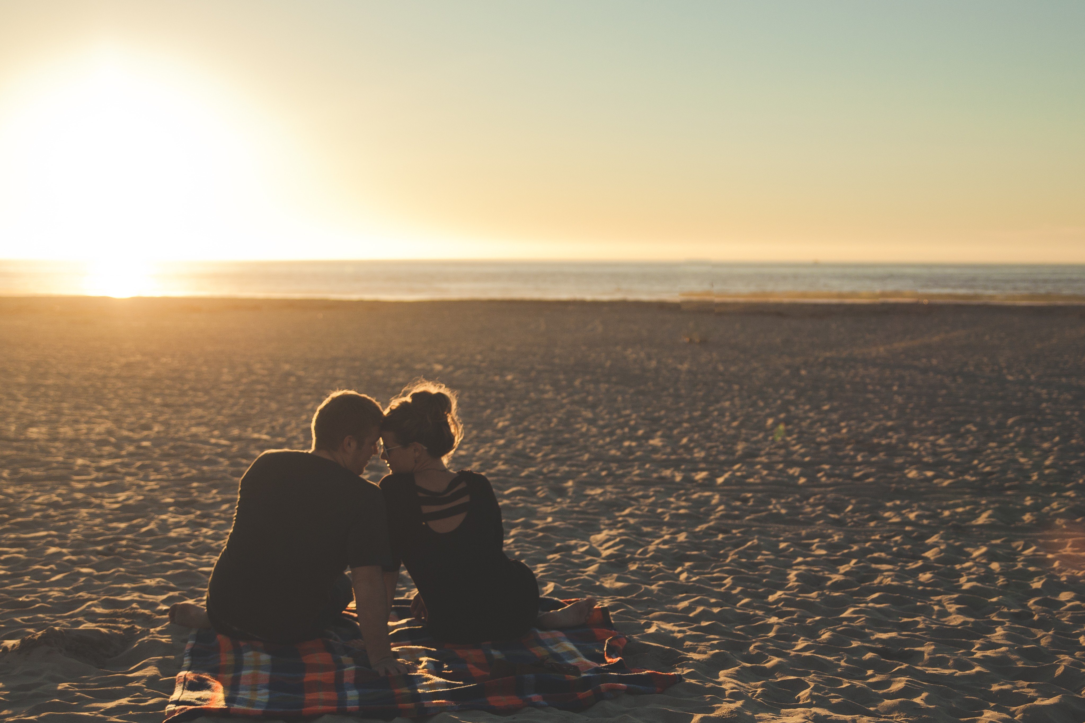 5 Sizzling Summer Dating Tips