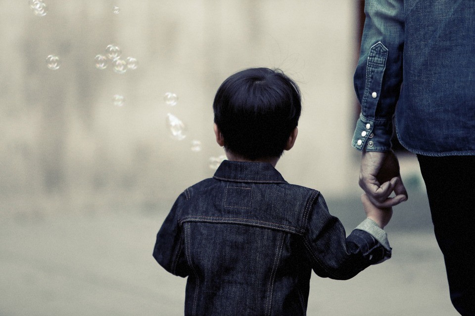 10 Ways To Help Your Children Through A Divorce