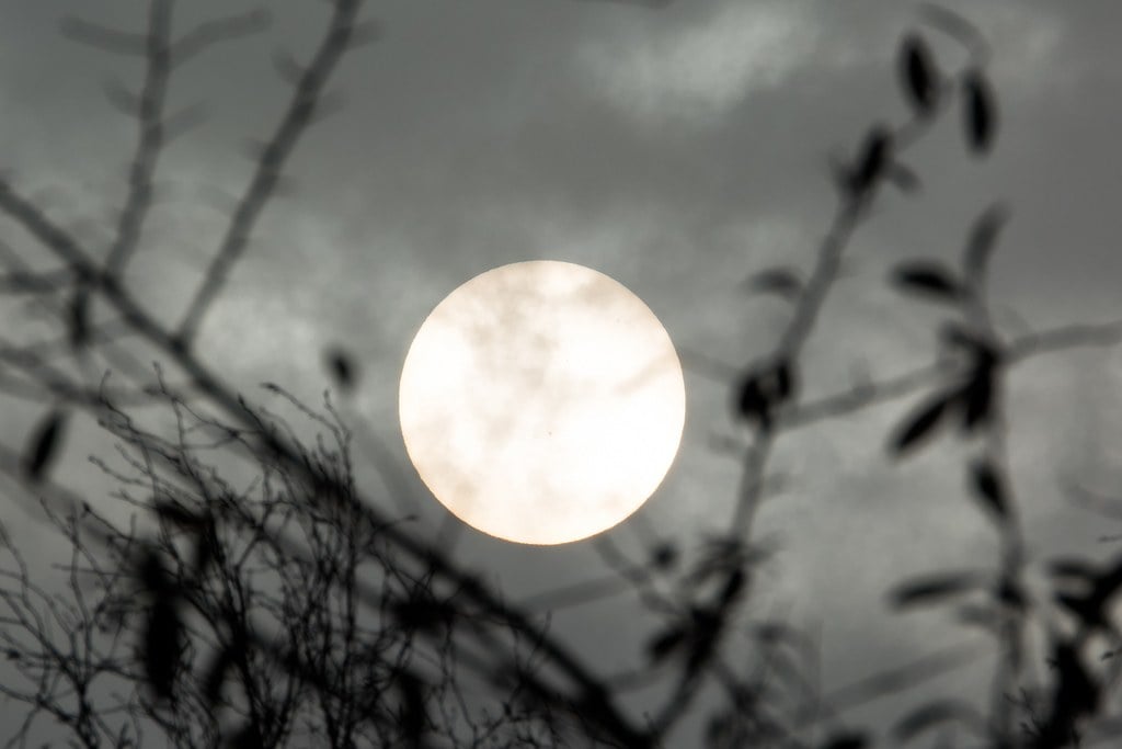 Not Sleeping Well? Maybe It&#8217;s Due To The Full Moon