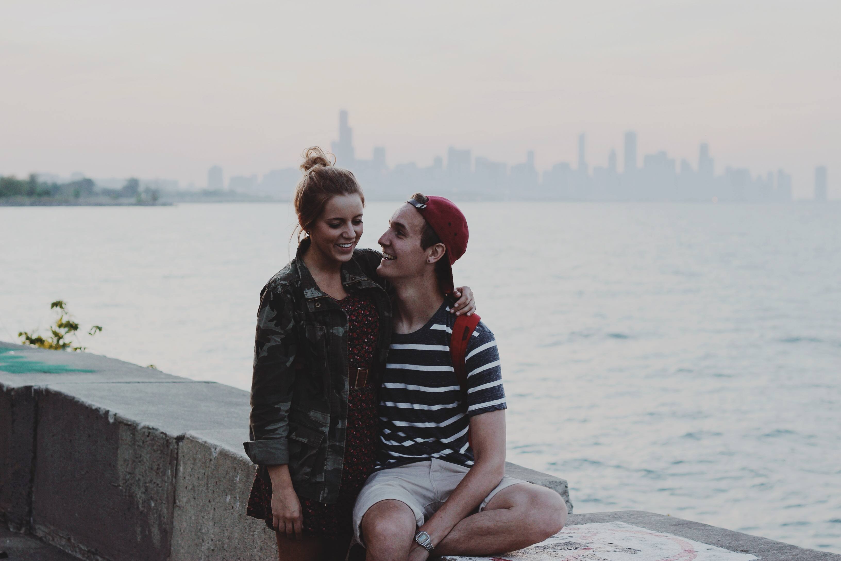 How You Can Enjoy A Relationship By Dating Someone You Don’t Have To Impress