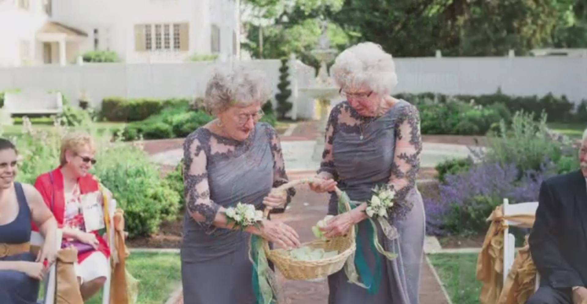 Two Grandmothers Broke The Tradition And Gave Their Grandkids The Best Wedding Blessing Ever