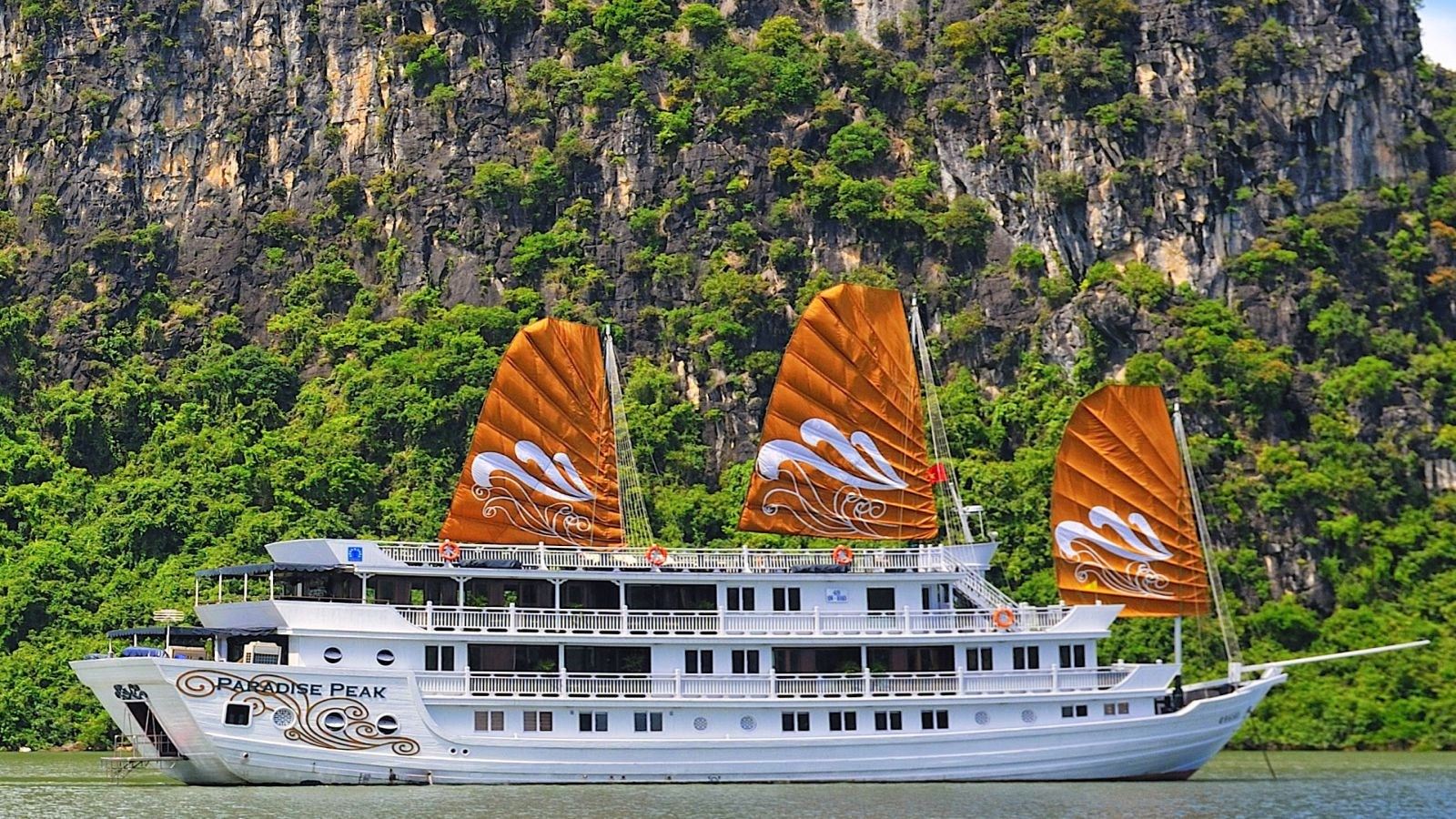best cruises in halong bay