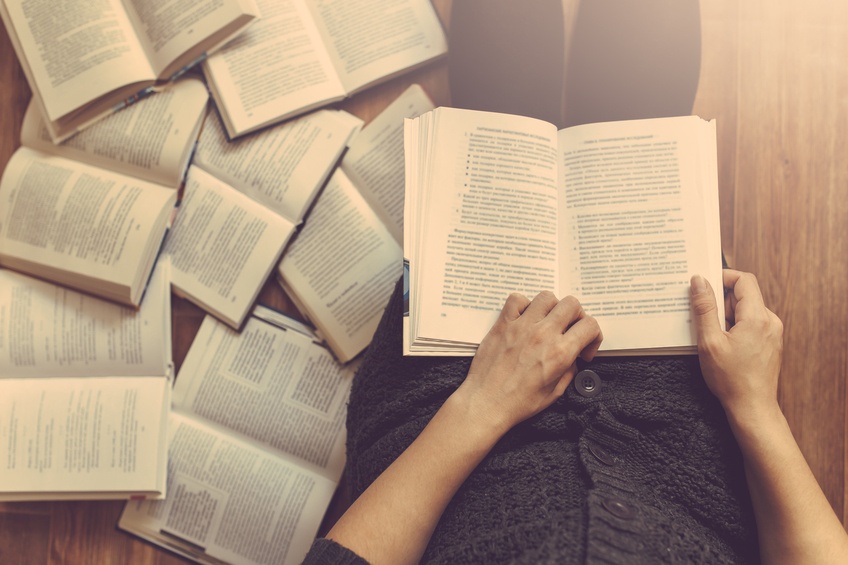 8 Ways To Get Out Of A Reading Slump