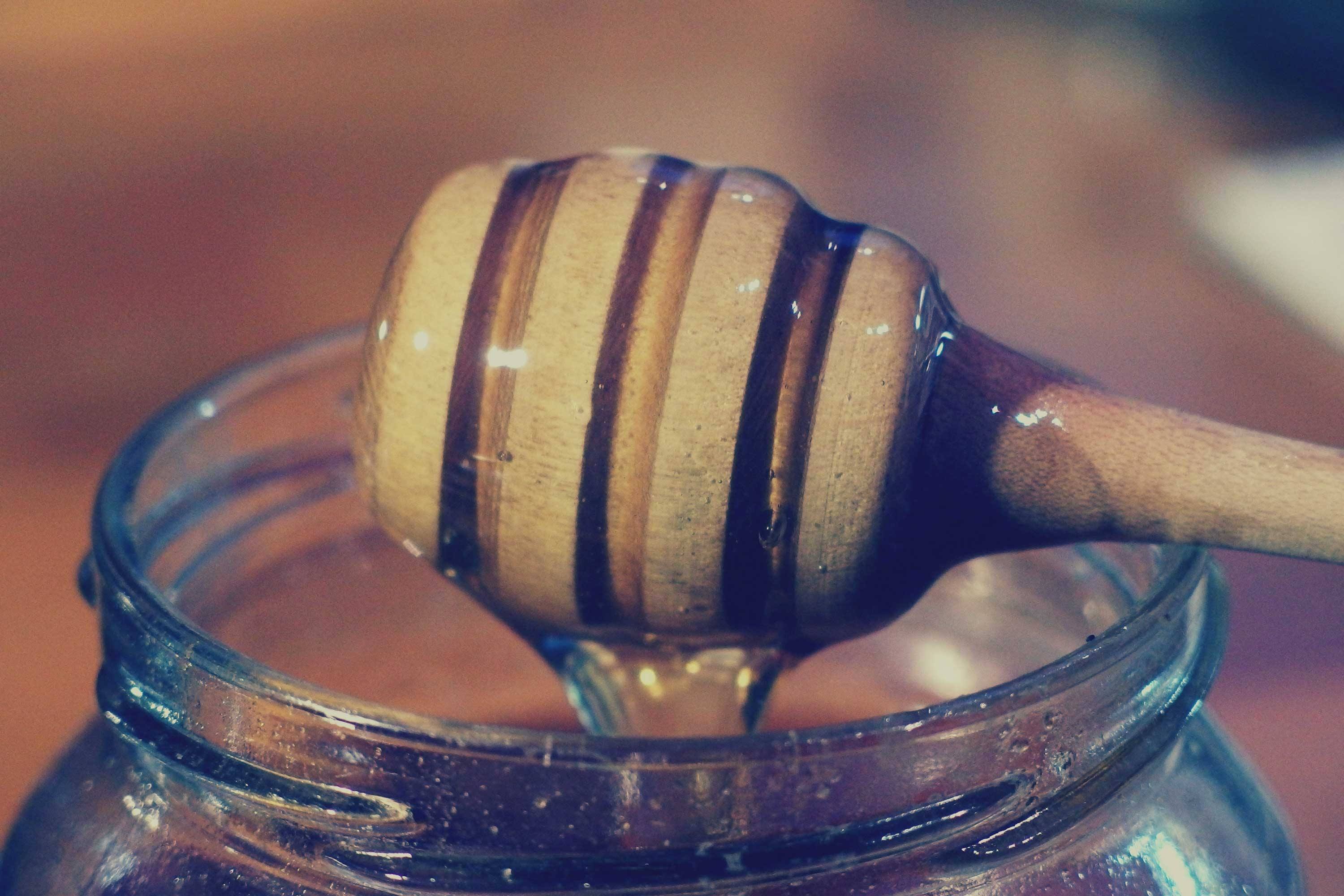 Raw Organic Honey For Good Metabolism