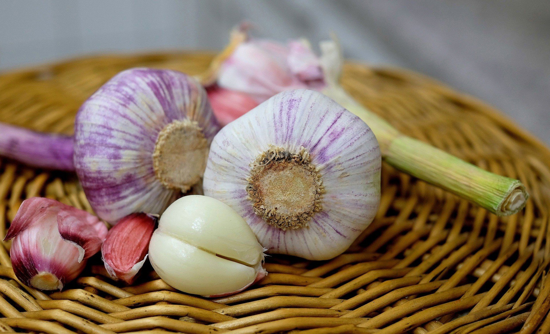 Garlic To Flush Fat