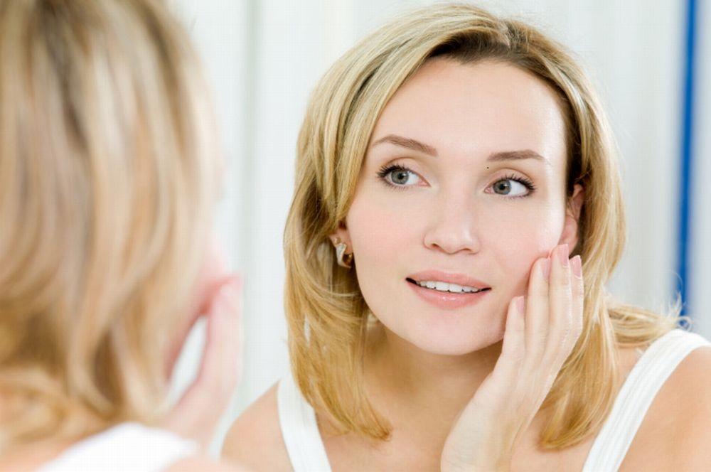 7 Best Ways to Make Yourself Look Younger Without Plastic Surgery