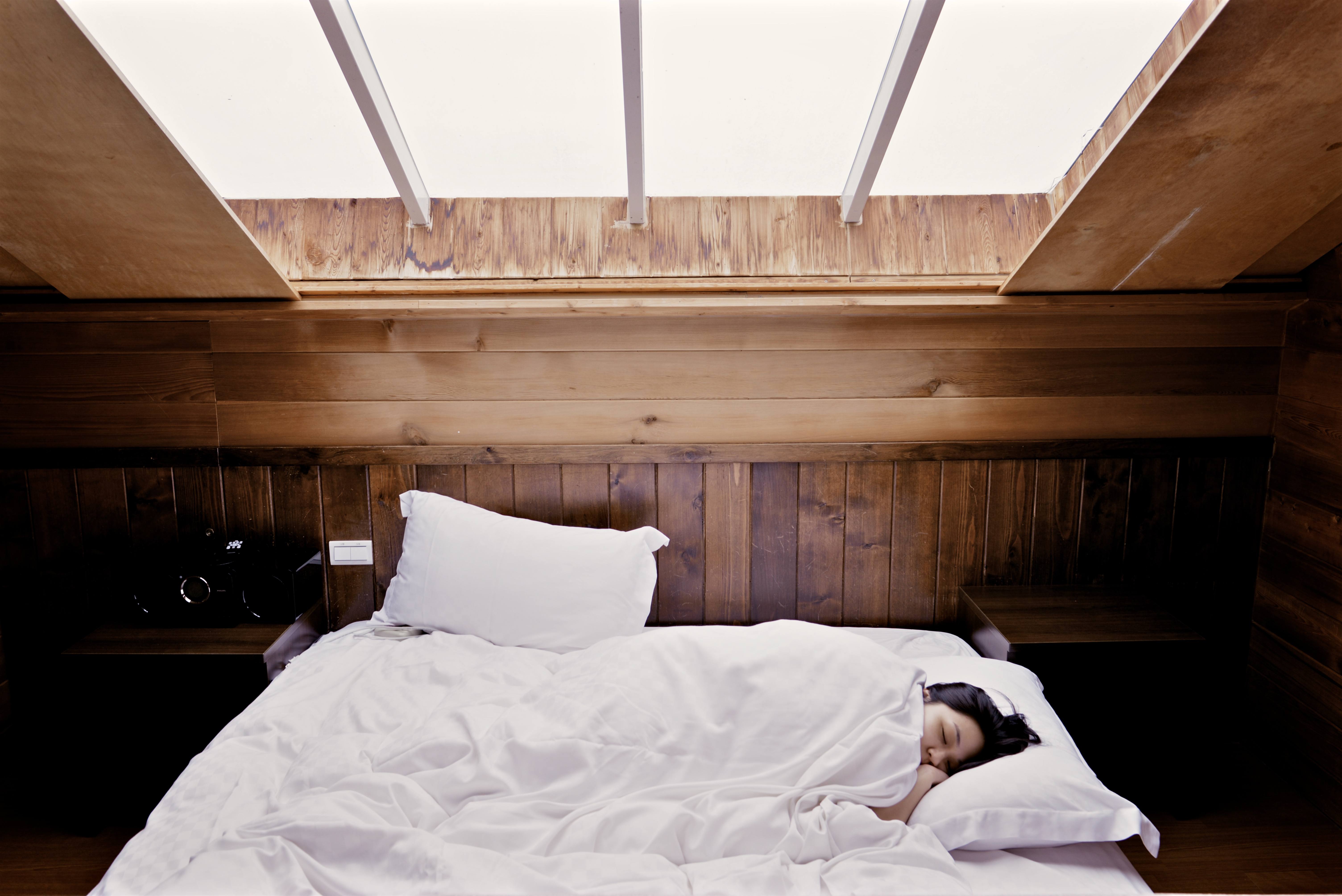 A Colder Room Can Decrease Insomnia, Study Finds