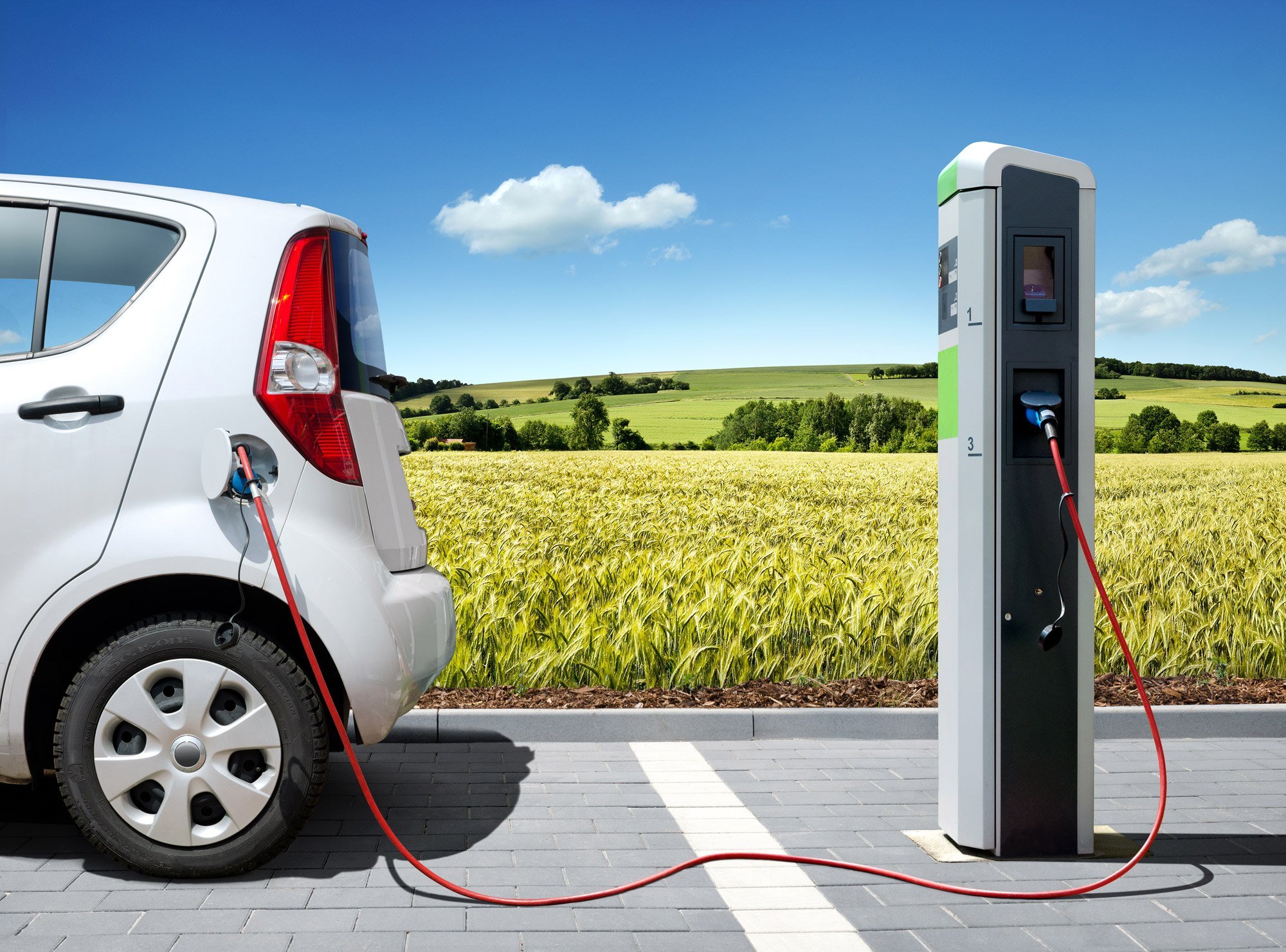 5 Electric Car Facts You Need to Know About Before Purchasing