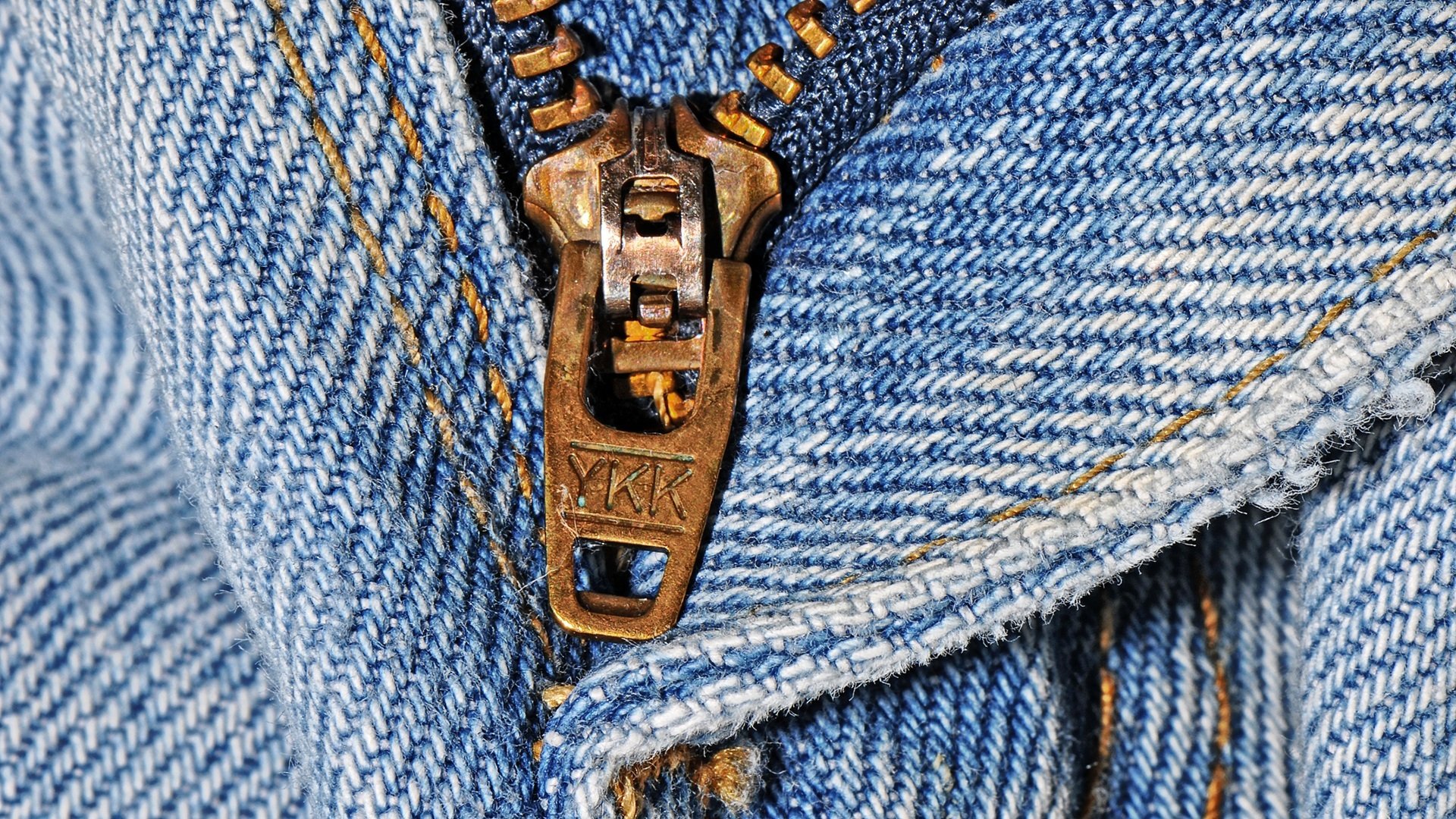 4 Ultimate Tips to Zipper Selection and Use
