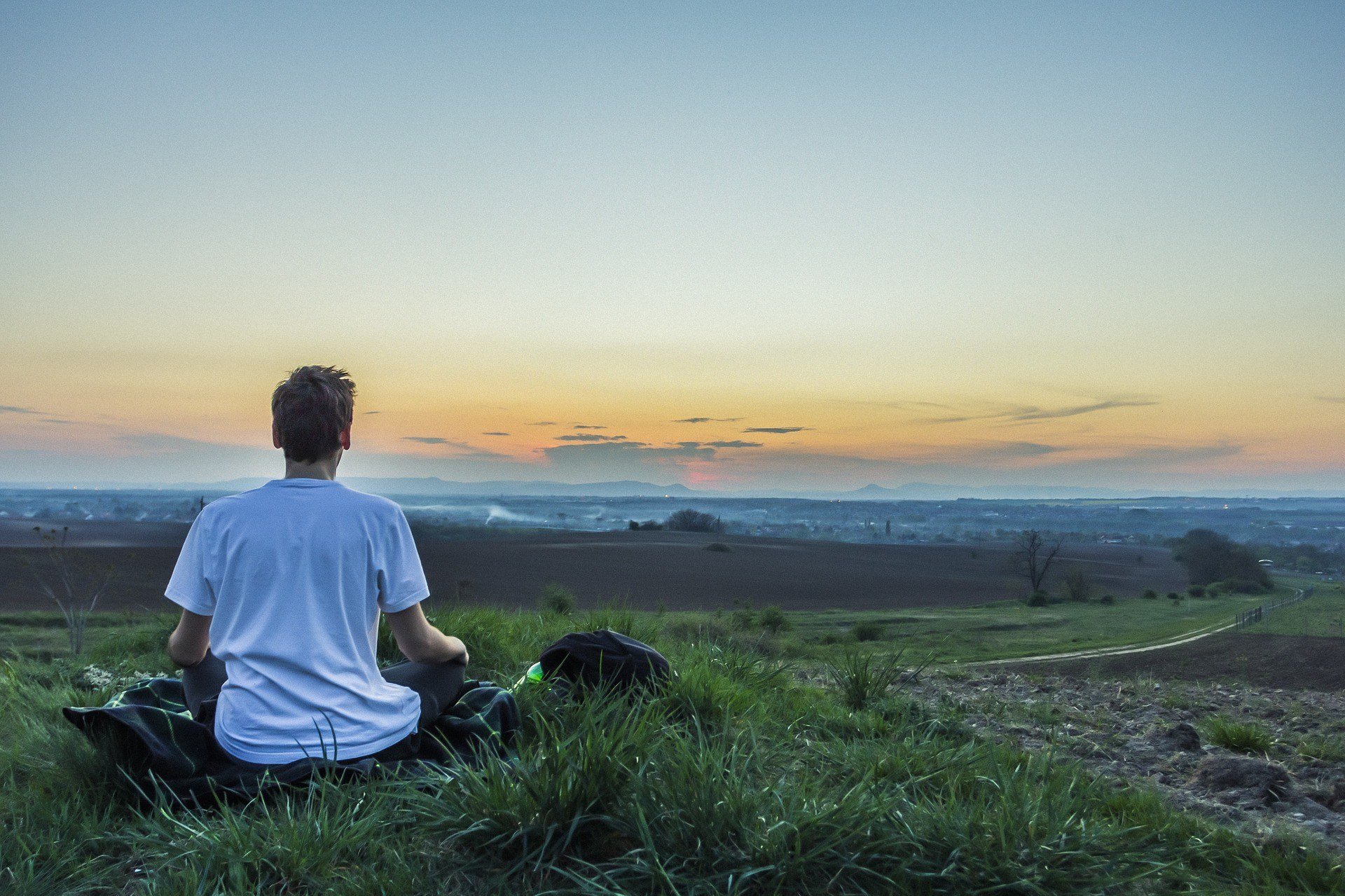Meditation Demystified: 3 Easy Tips to Get it Right