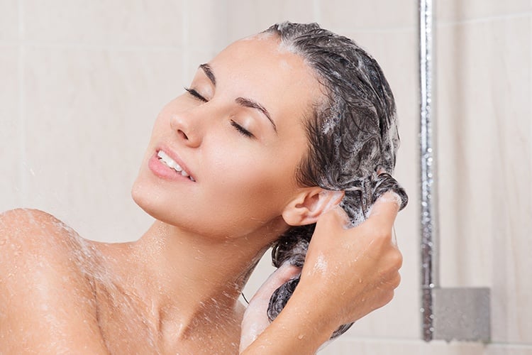 shampooing healthy hair