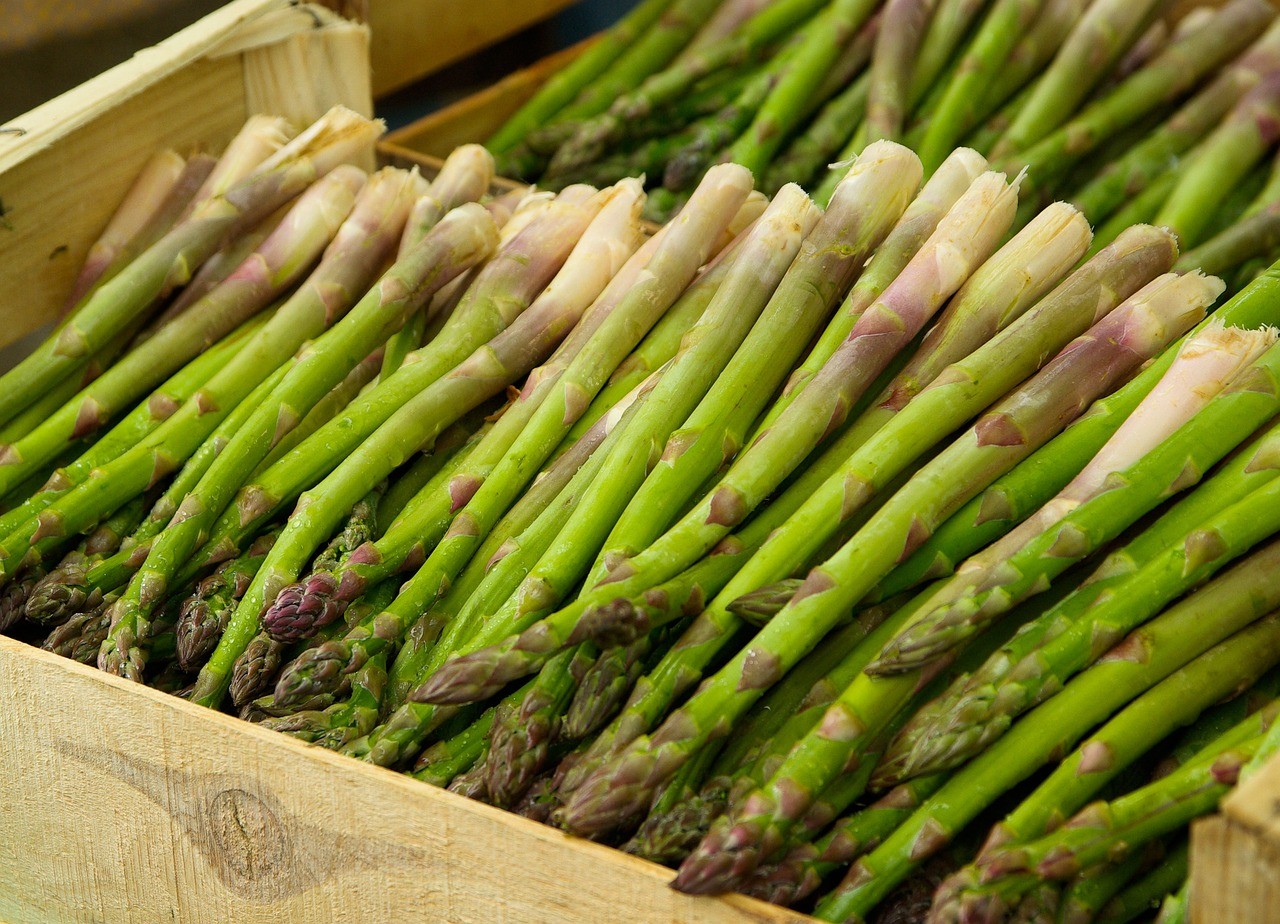 If You Smell Funky Asparagus Pee, You Have This Special Gene