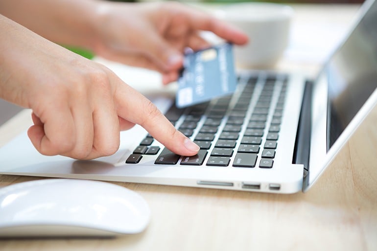 3 Smart Ways to Increase Your Savings When Shopping Online