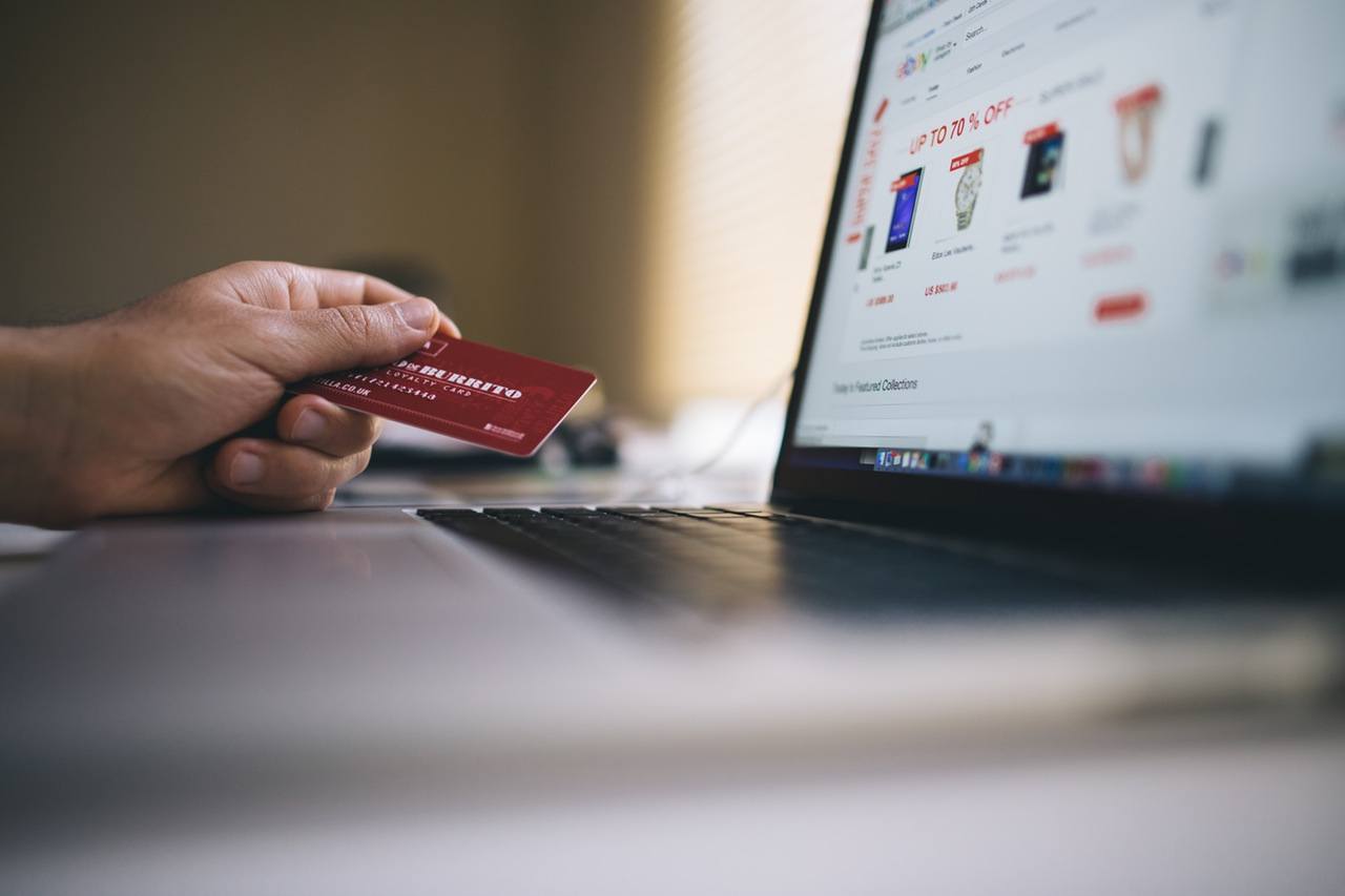 5 Tips For Choosing The Right eCommerce Software