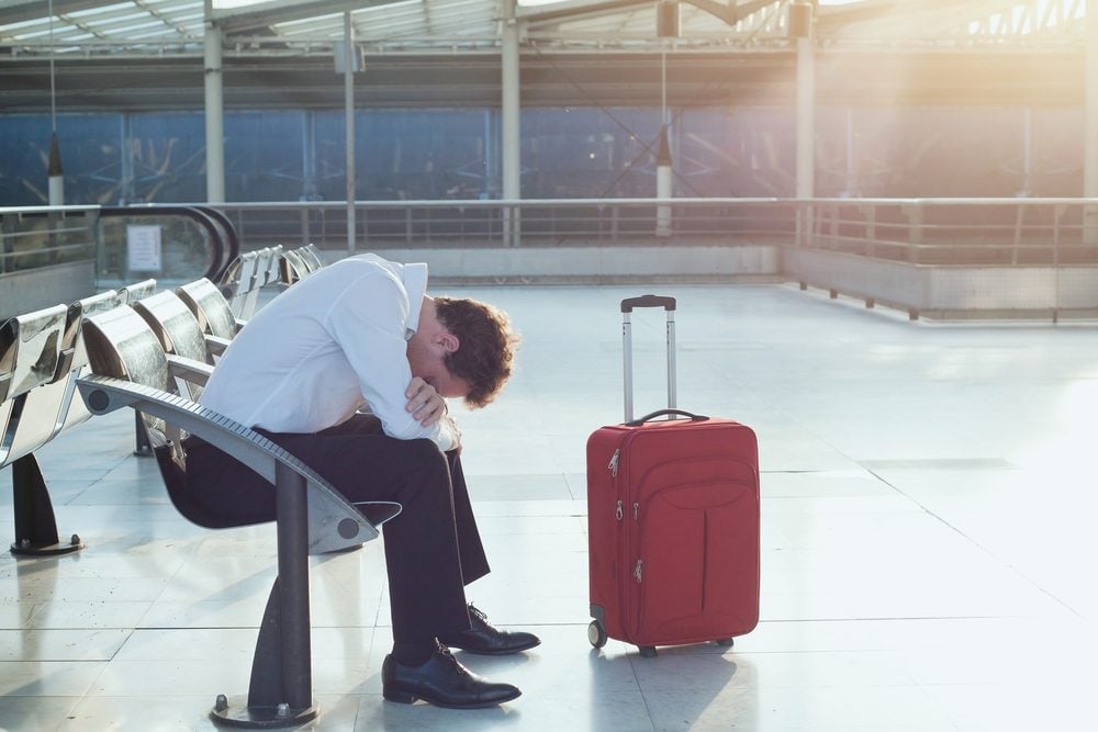 21 Things To Do To Kill Time When Delayed At The Airport [Infographic]