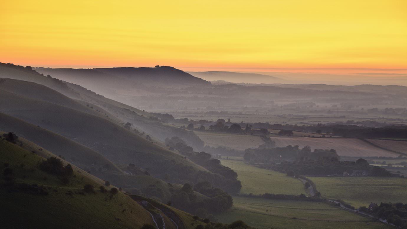 30 Breathtakingly Beautiful Places In The South Of England To Take A Date