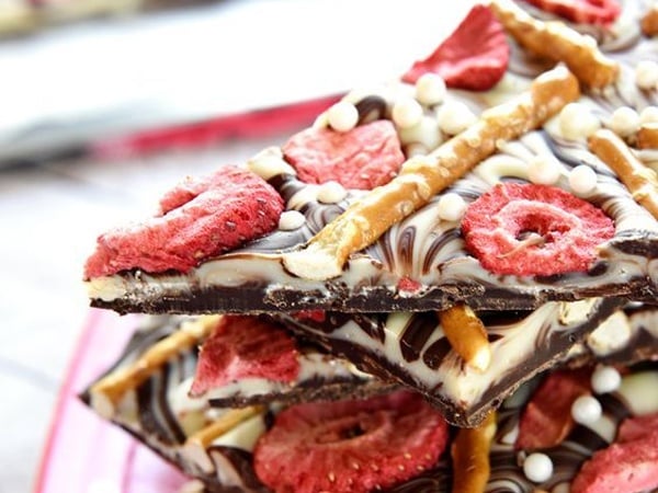 Be Mine: 12 Sweet and Healthy Valentine&#8217;s Desserts