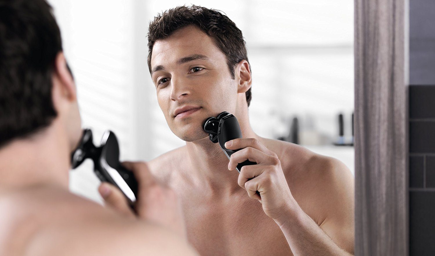 5 Undeniable Benefits of Using an Electric Shaver