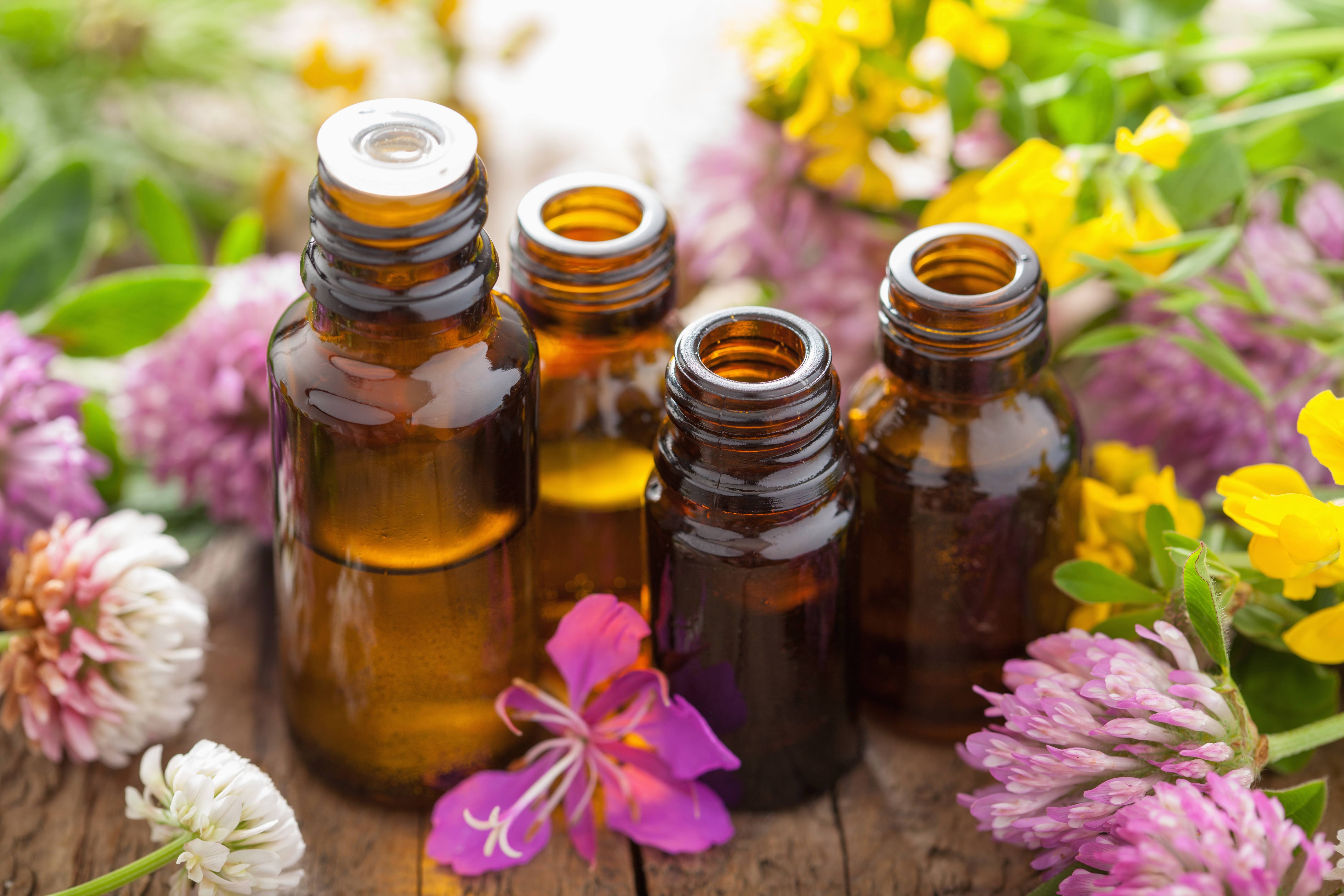 5 Essential Oils Uses That Will Improve Your Health
