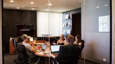 How to Lead Team Meetings in the Most Productive Way