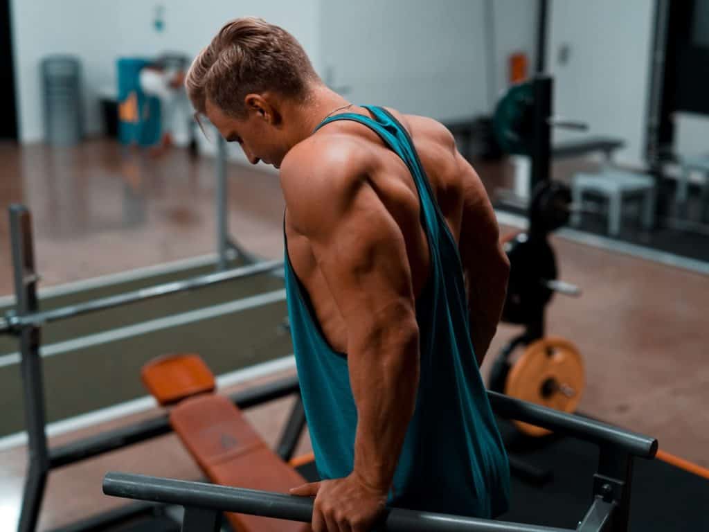 13 Most Common Muscle Building Mistakes to Avoid