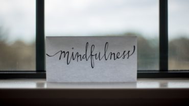 9 Simple Mindfulness Exercises to Calm Your Mind