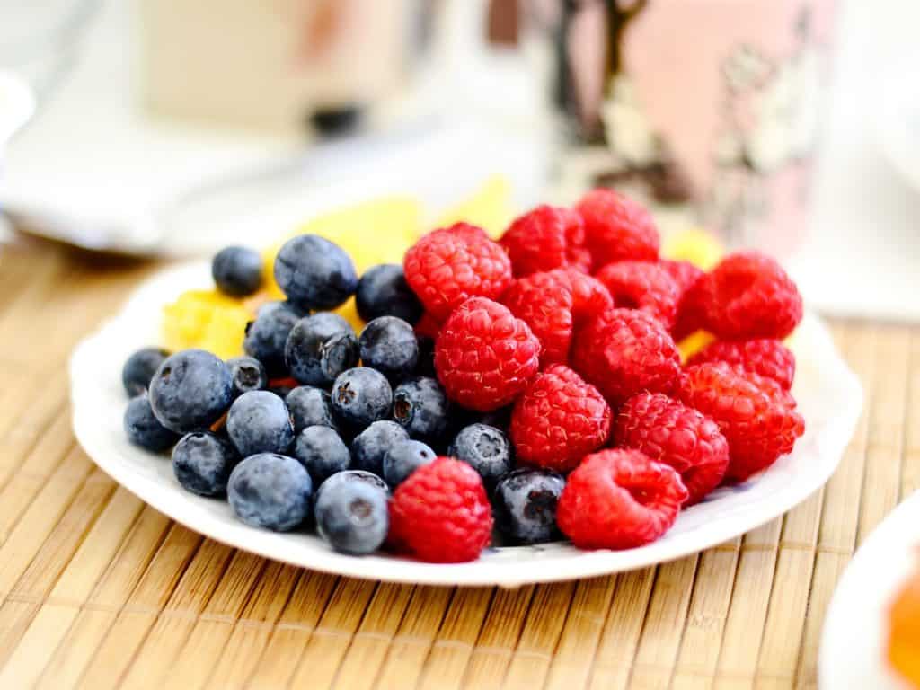 13 Delicious Antioxidant Foods That Are Great for Your Health