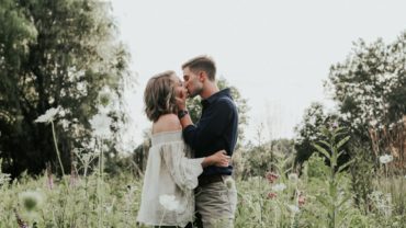 How to Love: 14 Ways to Be a More Loving Partner