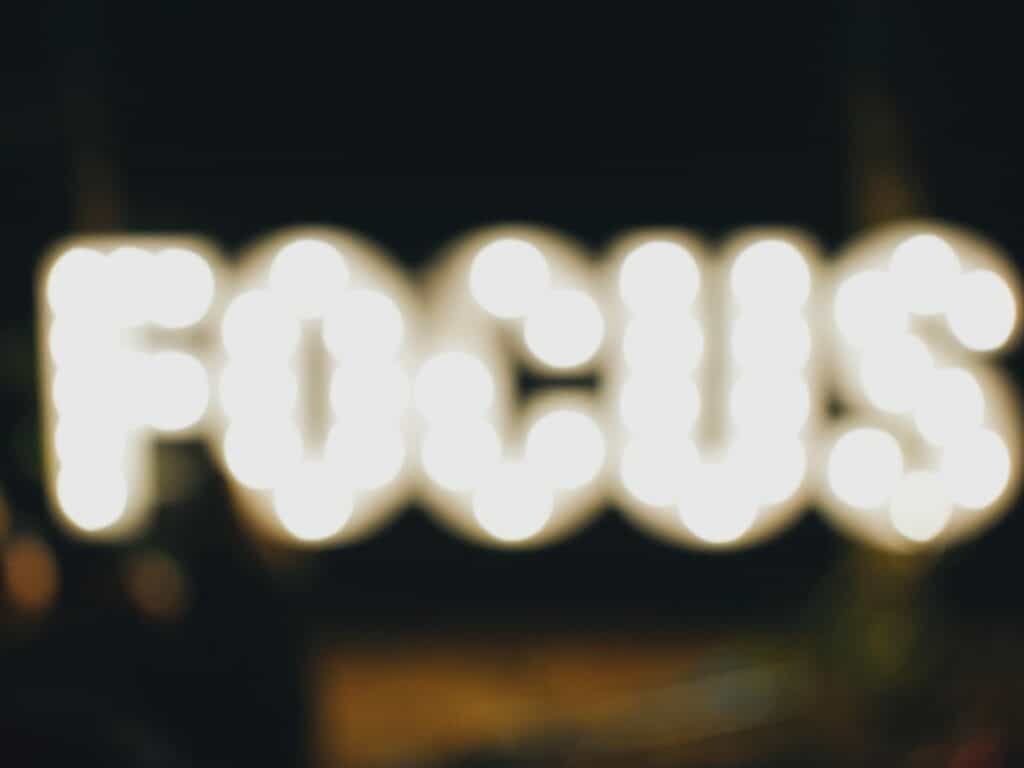 How To Maintain a Laser Focus And Be Productive