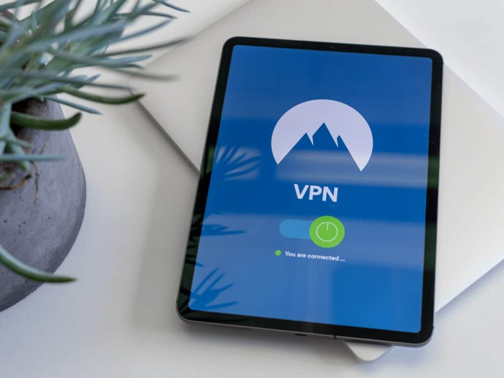 9 Best VPNs to Browse the Internet More Securely