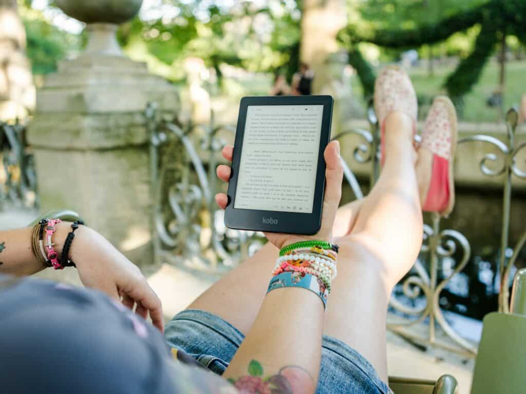 5 Best Kindle Alternatives For Active Readers