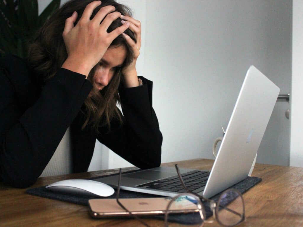 Overwhelmed at Work? 17 Ways to Manage Work Anxiety