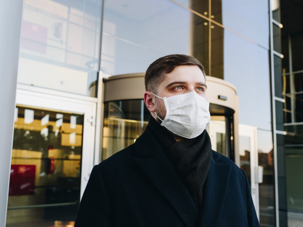 How to Stay Safe And Healthy in the Workplace During the Pandemic