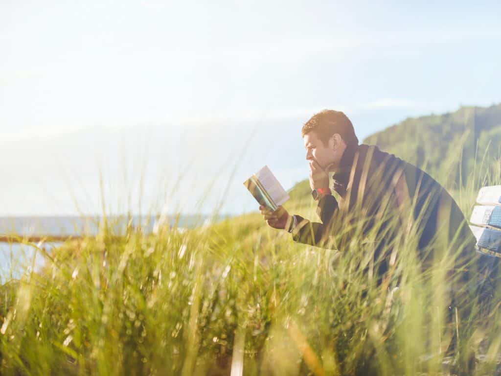10 Best Life Coaching Books to Make You a Better Coach